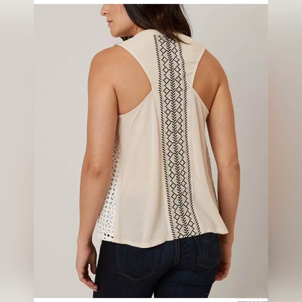 Miss Me Lightweight Gauze Tank Top Laser Cut Inserts Women's Large - Picture 4 of 16